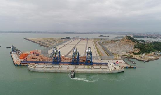 罗屿9号和10号泊位工程全景_副本.jpg